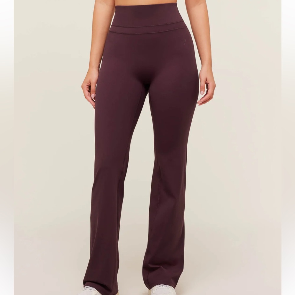 Gym shark Whitney flared leggings